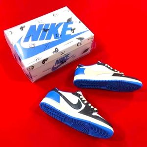 Nike jordan1 FragmentX Travis